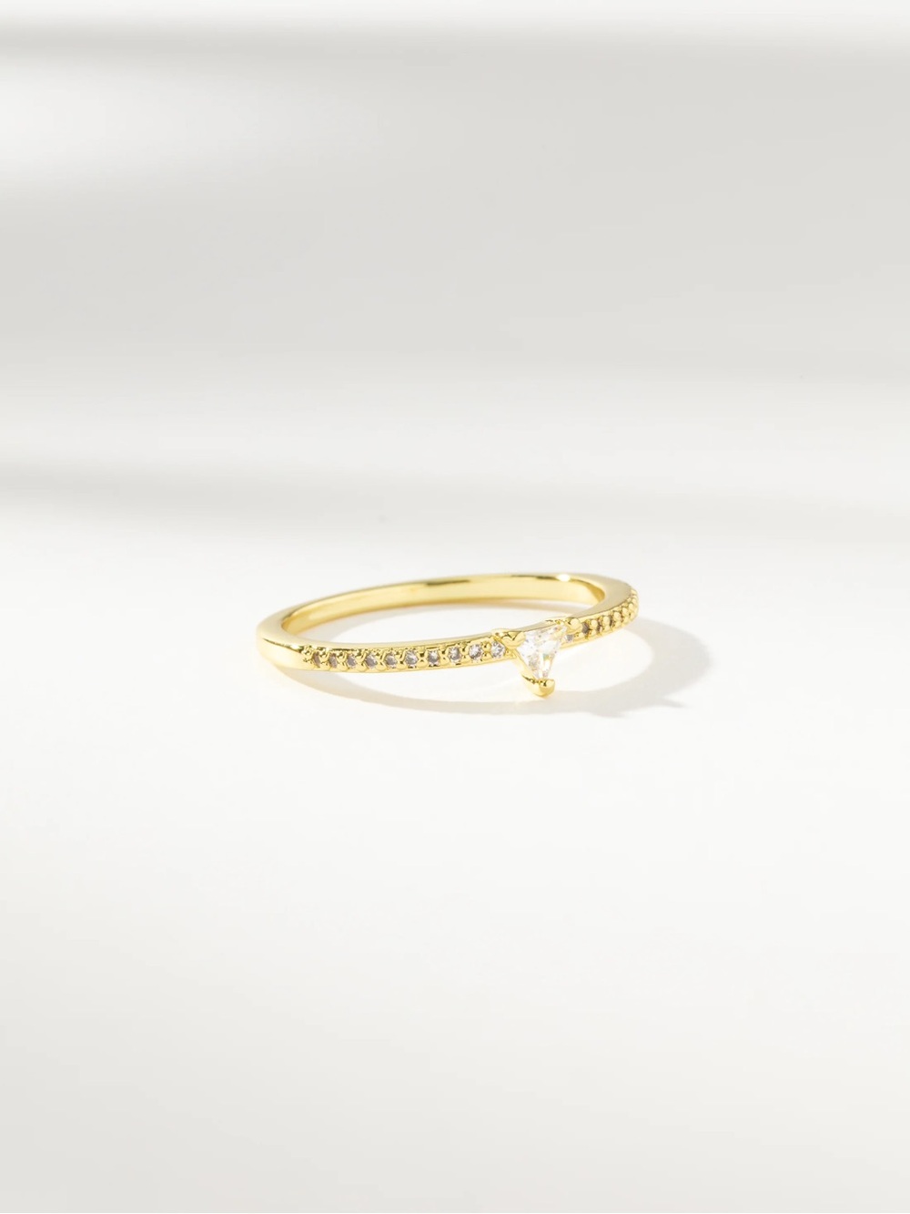 Uncommon James Three Points Ring